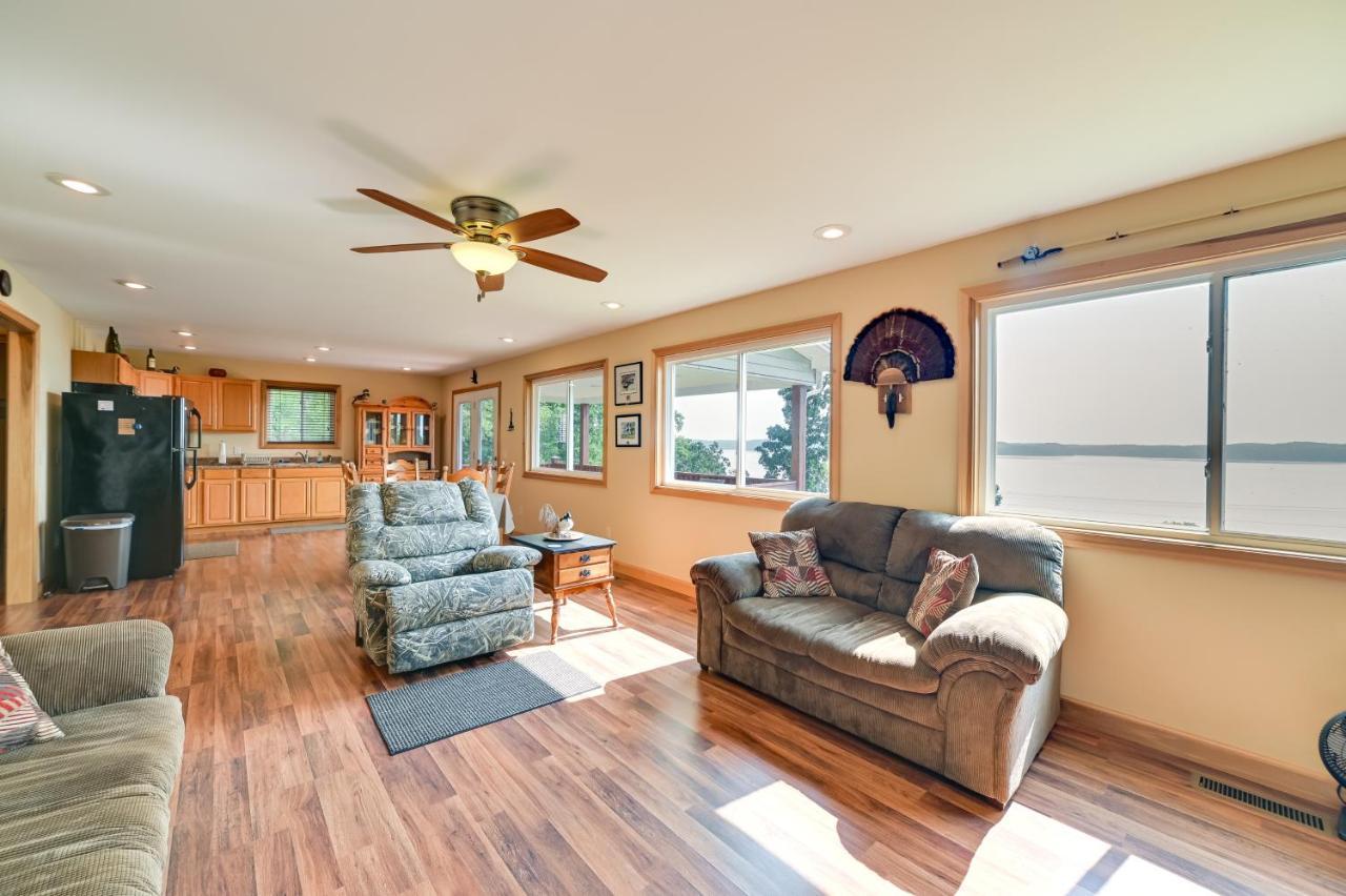 Kentucky Lake Getaway With Lookout Deck, Water View! New Concord Kültér fotó