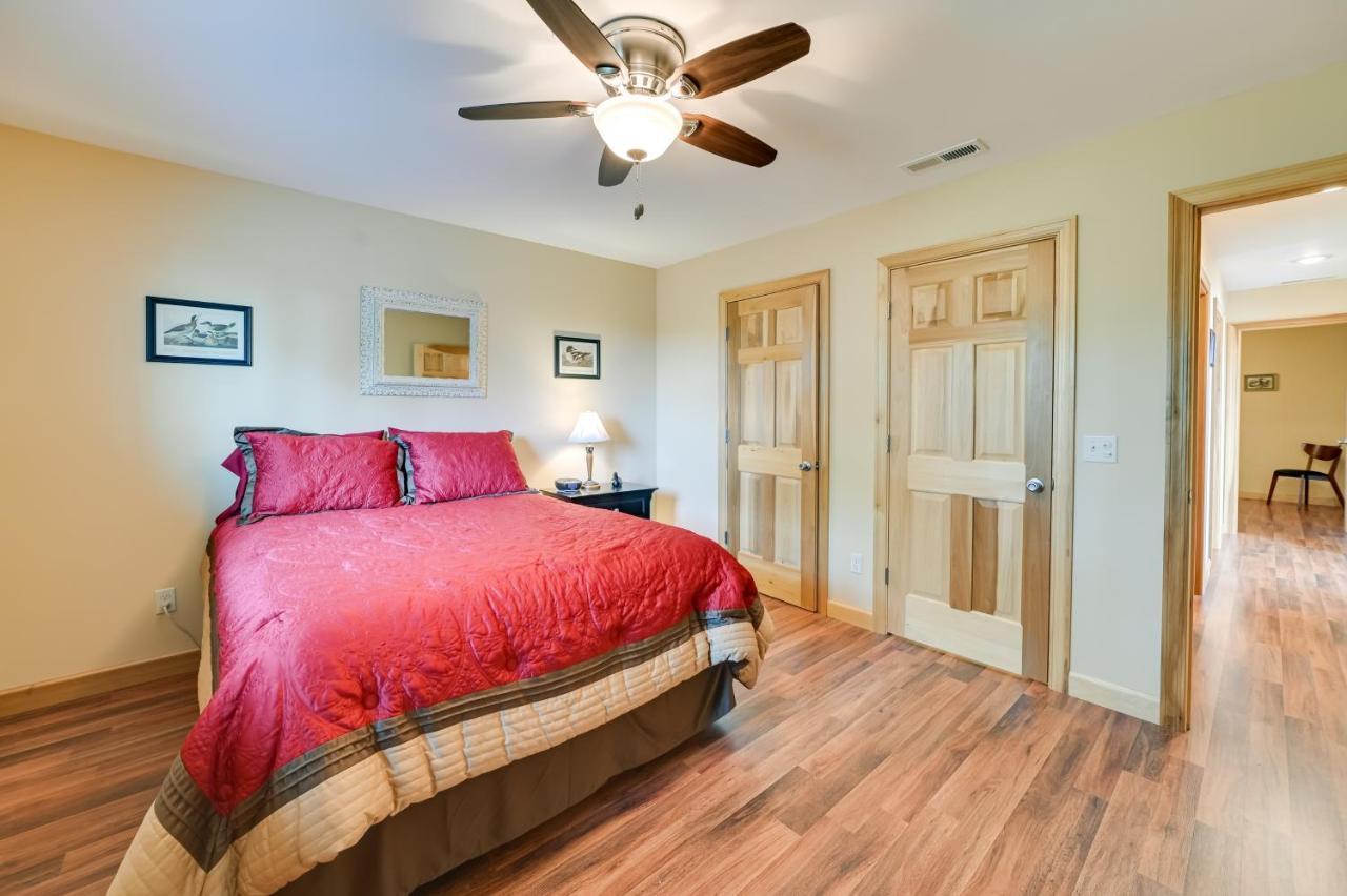 Kentucky Lake Getaway With Lookout Deck, Water View! New Concord Kültér fotó